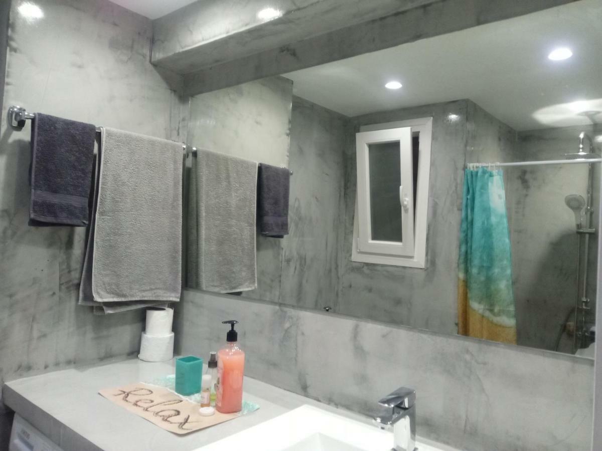 New Apartment With A Separate Entrance Near The Subway. Athens Luaran gambar